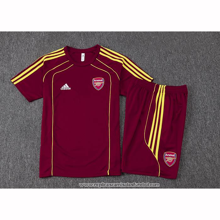 Fato de Treino
 Arsenal 2025-2026 Manga Curta
 Vermelho
 - Calcas Curta
